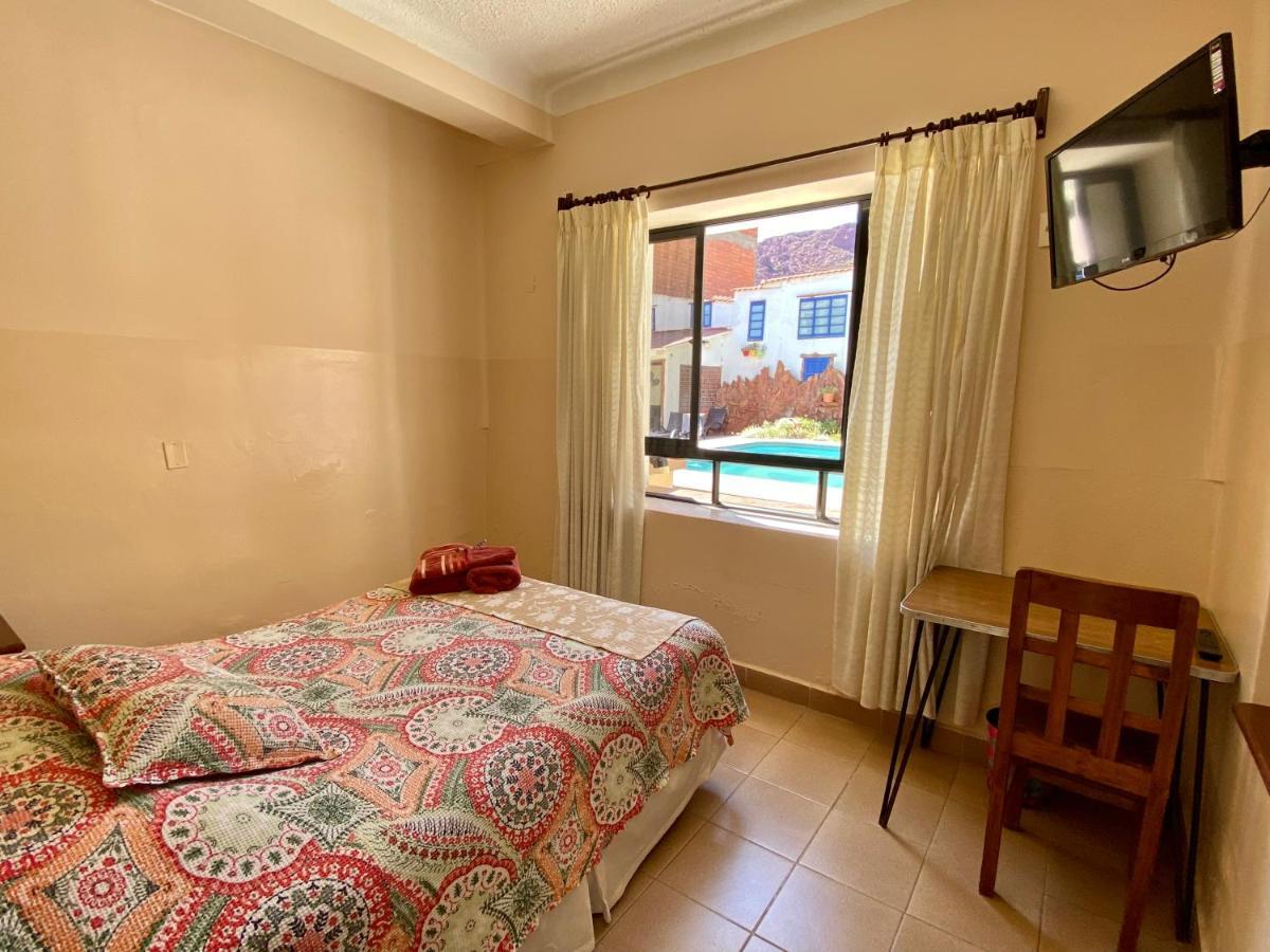 Hotel Mitru Тупіза Екстер'єр фото