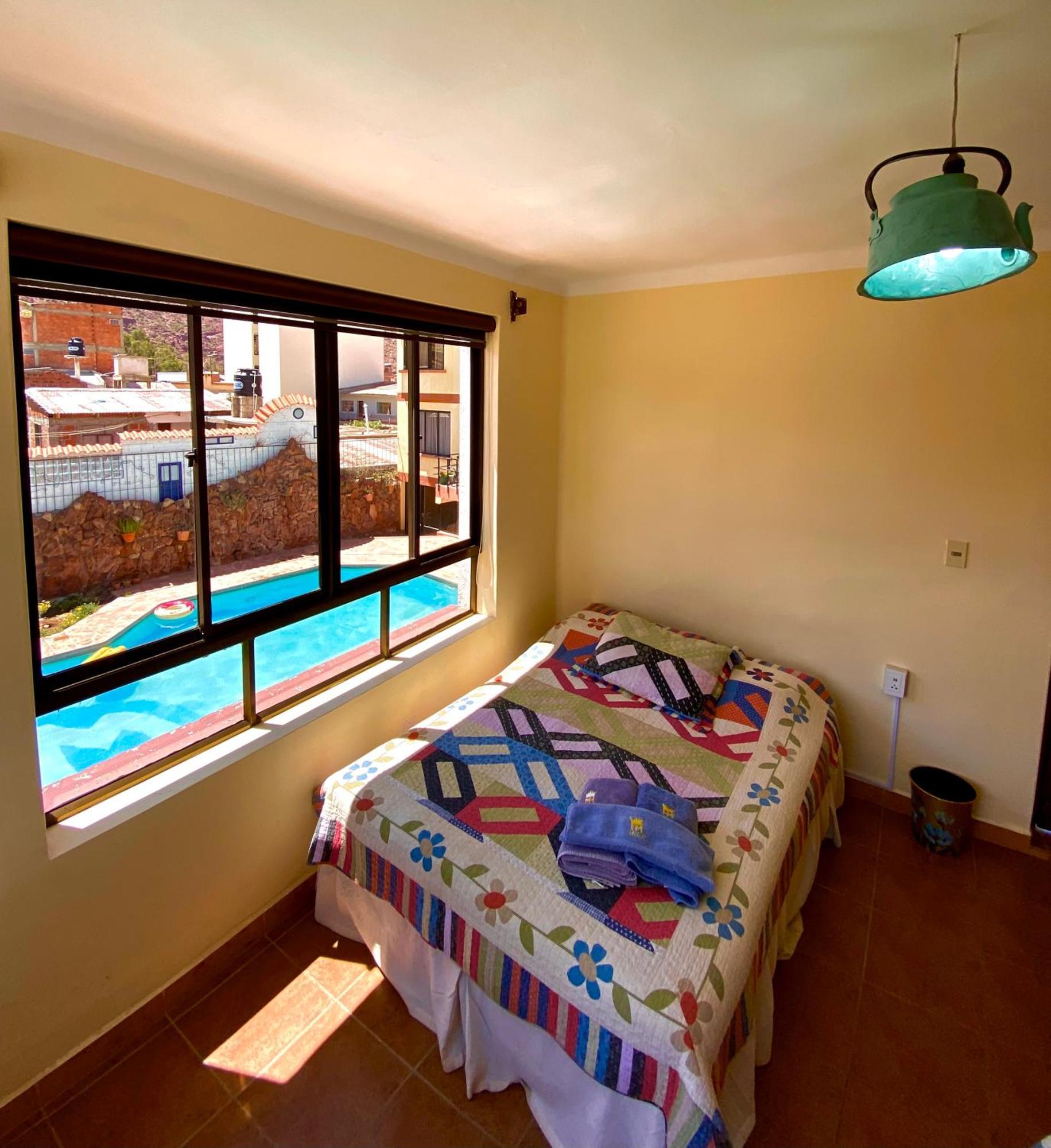 Hotel Mitru Тупіза Екстер'єр фото