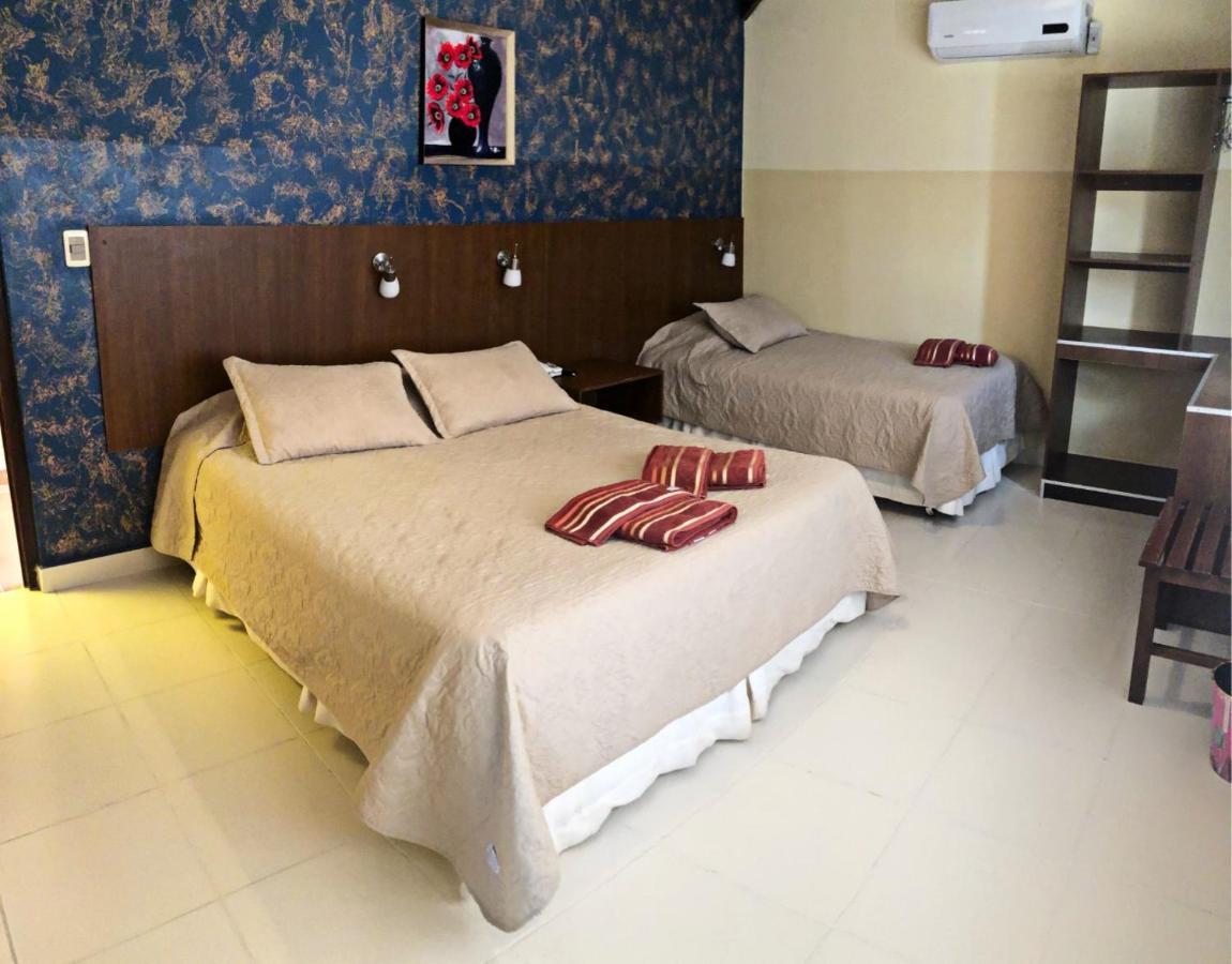 Hotel Mitru Тупіза Екстер'єр фото